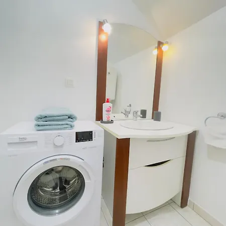 Cozy Terracotta - Sncf Station - Private Parking Apartmán *