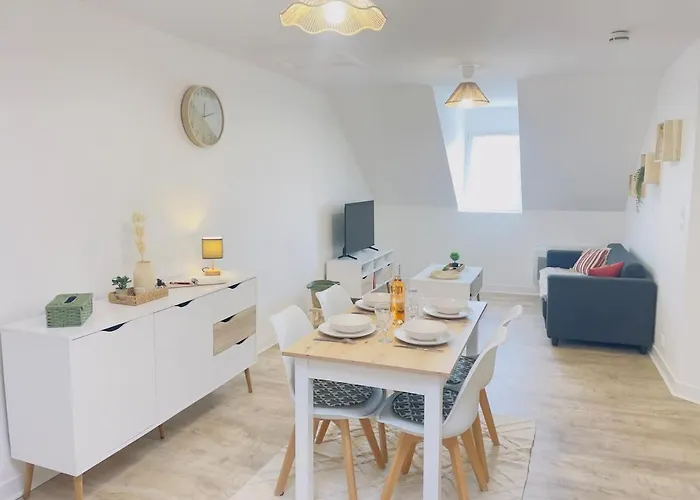 Cozy Terracotta - Sncf Station - Private Parking *