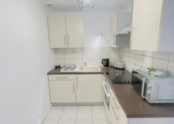 Daire Cozy Terracotta - Sncf Station - Private Parking *